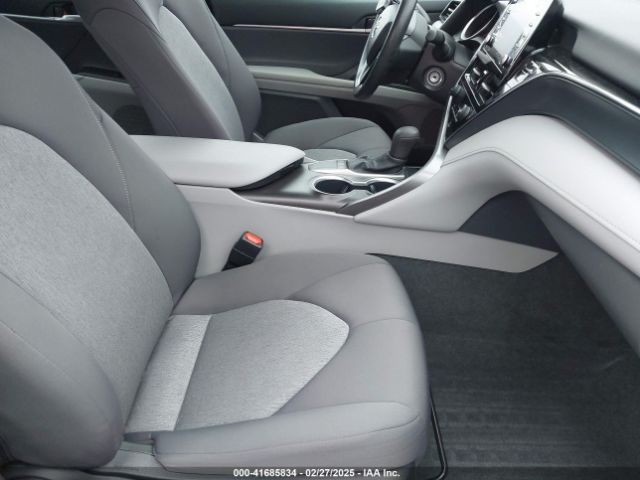4T1C11AK8PU744203 Toyota CAMRY LE
