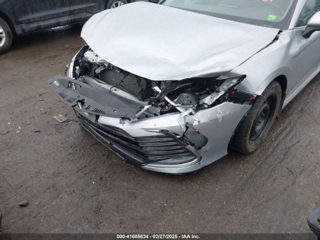 4T1C11AK8PU744203 Toyota CAMRY LE