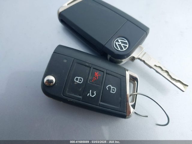 3VVFB7AX7RM111990 Volkswagen Tiguan 2.0t S