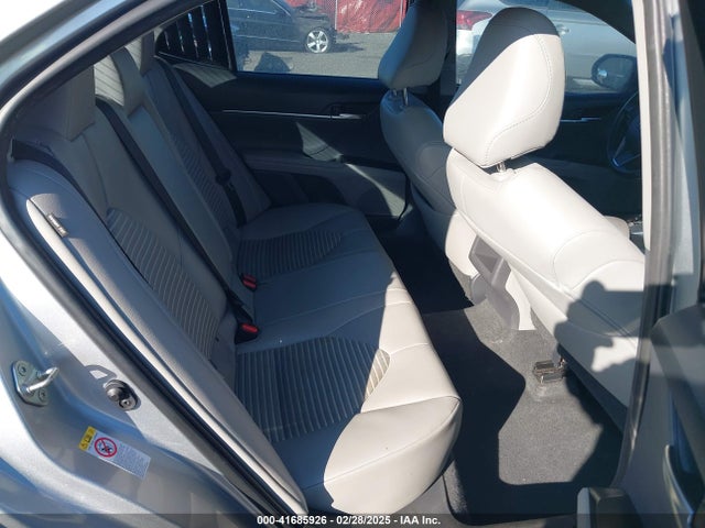 4T1B11HK1JU141098 Toyota CAMRY SE