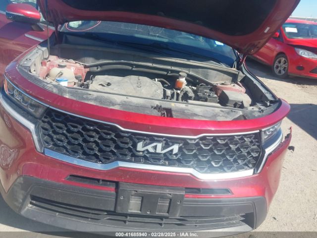5XYRG4LC1NG112128 KIA SORENTO LX