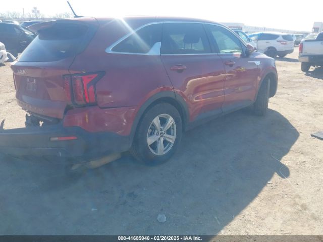 5XYRG4LC1NG112128 KIA SORENTO LX