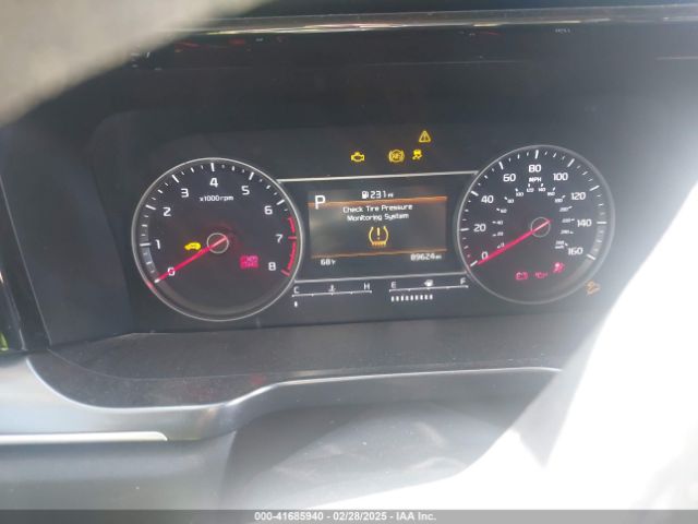 5XYRG4LC1NG112128 KIA SORENTO LX