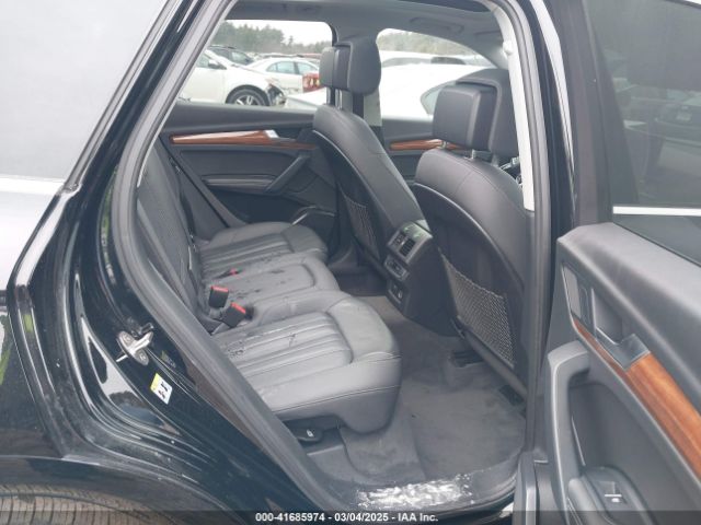WA1BAAFY1M2113680 Audi Q5 Premium Plus 45 Tfsi Quattro S Tronic