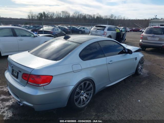 2010 BMW M3 WBSWD9C53AP363310 Photo 3