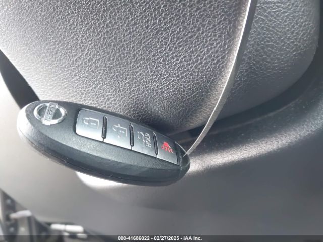 3N1CN7AP2EL876407 Nissan Versa 1.6 Sl
