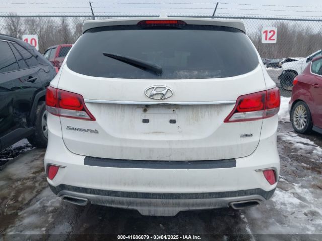 KM8SMDHF9JU274607 Hyundai Santa Fe Se