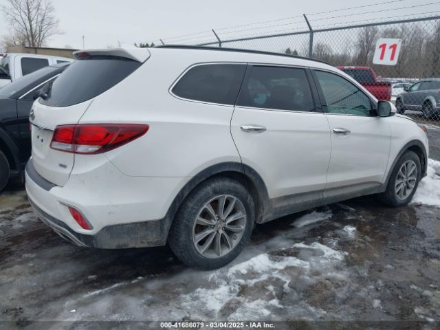 KM8SMDHF9JU274607 Hyundai Santa Fe Se