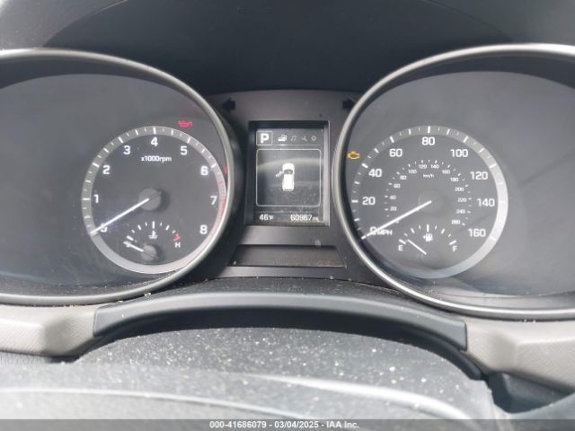 KM8SMDHF9JU274607 Hyundai Santa Fe Se