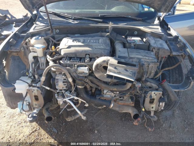 1VWAT7A39HC071640 Volkswagen Passat 1.8t S