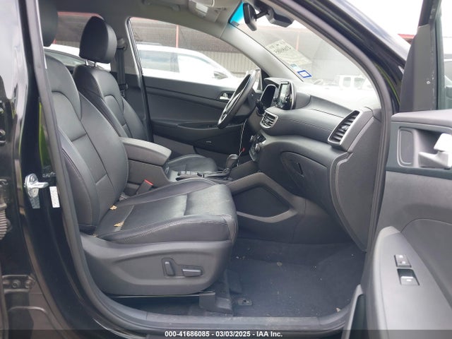 KM8J33AL1MU401248 Hyundai Tucson Limited