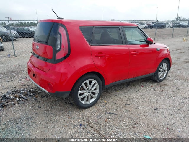 KIA SOUL + 2018 KNDJP3A58J7576231 Image 4