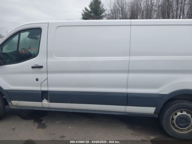 1FTYR2YM8JKA04248 Ford Transit-250