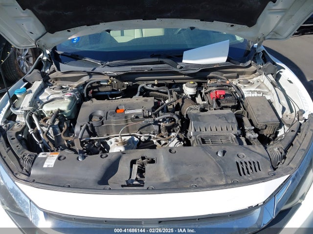 Honda Civic Lx 2018 2HGFC2F58JH603292 Image 10