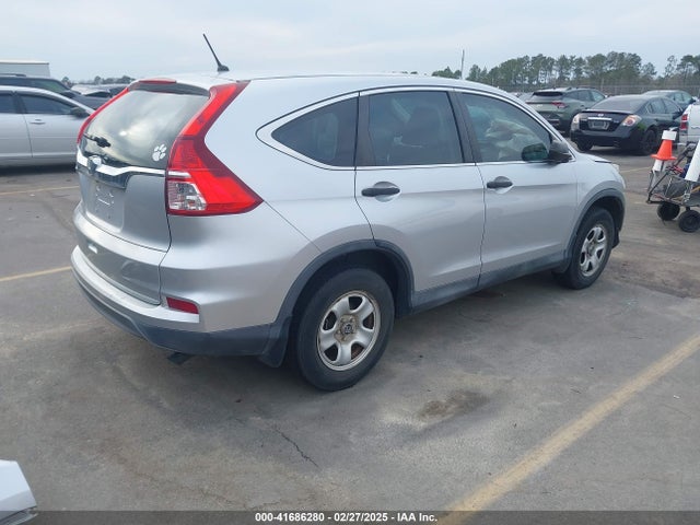 Honda CR-V LX 2015 2HKRM3H31FH508016 Image 4