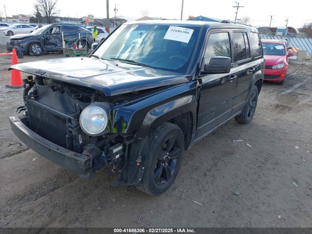 1C4NJPBA3ED818243 Jeep Patriot Altitude