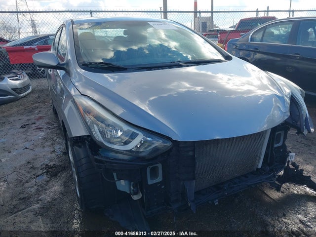 2016 5NPDH4AE8GH789670 main image