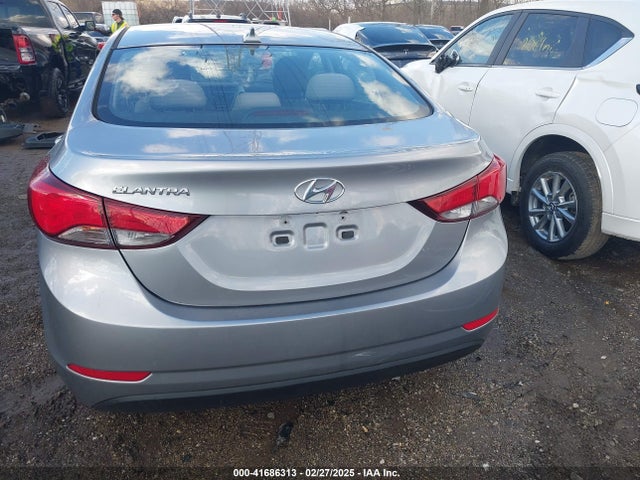 Hyundai ELANTRA SE 2016 5NPDH4AE8GH789670 Image 16