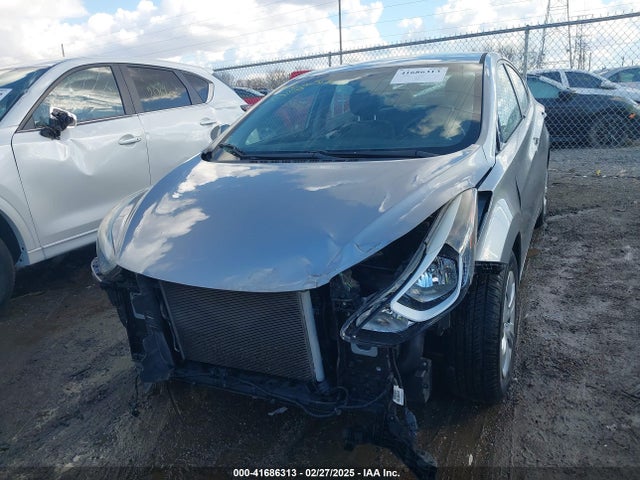 Hyundai ELANTRA SE 2016 5NPDH4AE8GH789670 Image 2