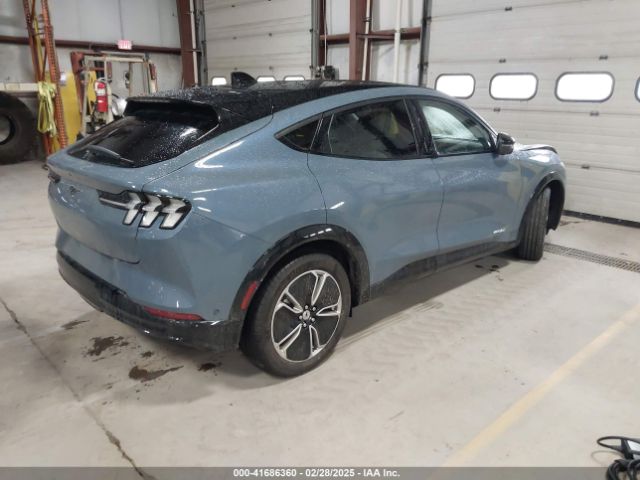 3FMTK3R49PMA92128 Ford Mustang Mach-e Premium