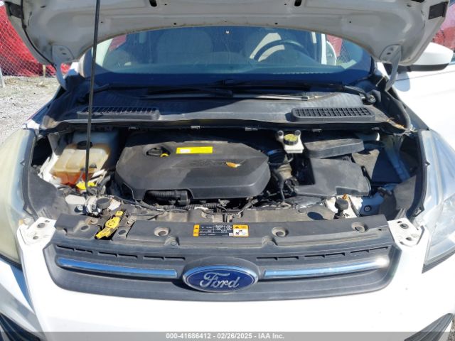 1FMCU9GX8FUB50198 Ford ESCAPE SE
