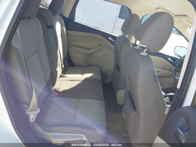 1FMCU9GX8FUB50198 Ford ESCAPE SE