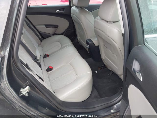 1G4PP5SK0E4149803 Buick Verano