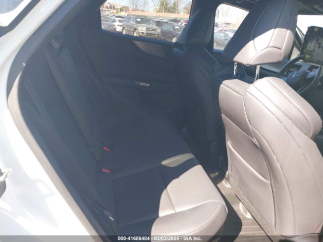JTJKKCFZ7R2038592 Lexus Nx 450h+ F Sport Handling