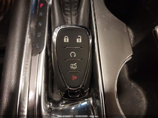 1G1ZE5STXGF202647 Chevrolet MALIBU 1LT