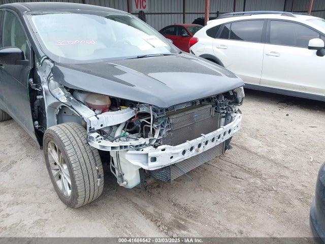 1FMCU9G91KUC08423 Ford ESCAPE SE