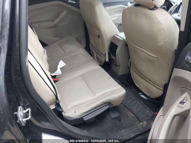 1FMCU9G91KUC08423 Ford ESCAPE SE