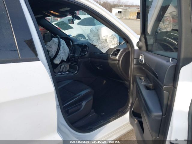 1C4RJFAGXMC591395 Jeep Grand Cherokee Laredo X 4x4