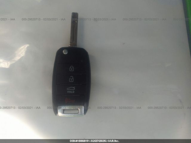 5XXGM4A72FG513909 KIA Optima Lx