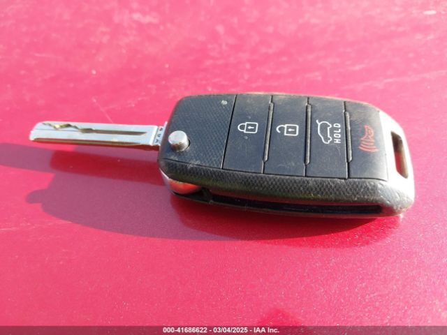 KNDPB3AC4F7686174 KIA Sportage Lx