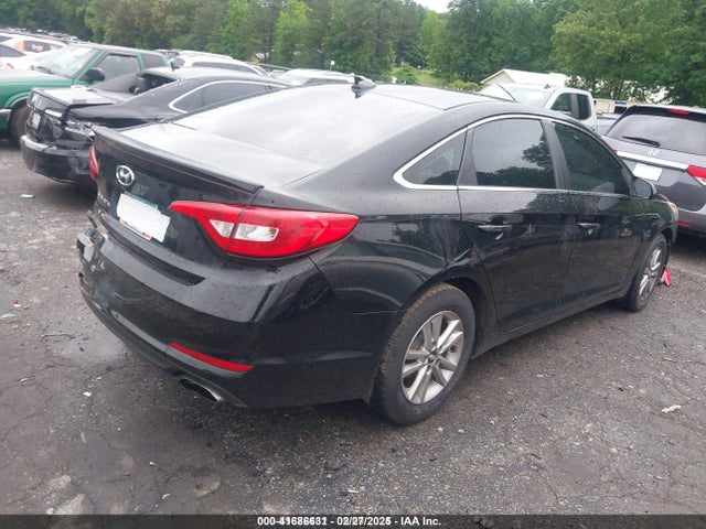 2016 Hyundai Sonata Se მანქანა იყიდება აუქციონზე, vin: 5NPE24AF0GH384322, აუქციონის ნომერი: 41686631
