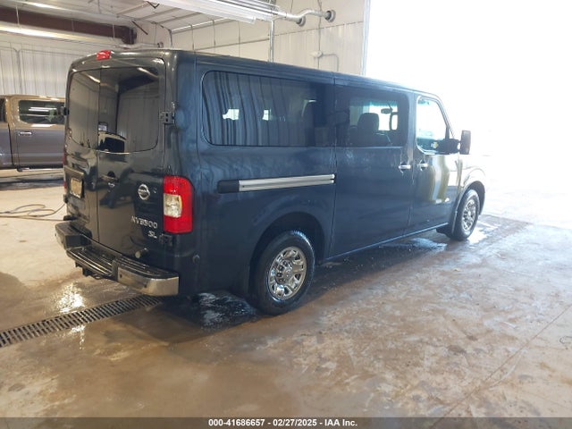 5BZAF0AA6HN852913 Nissan NV