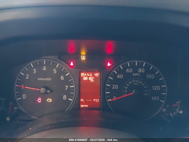 5BZAF0AA6HN852913 Nissan NV