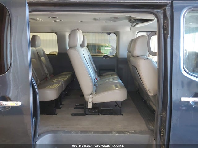 5BZAF0AA6HN852913 Nissan NV