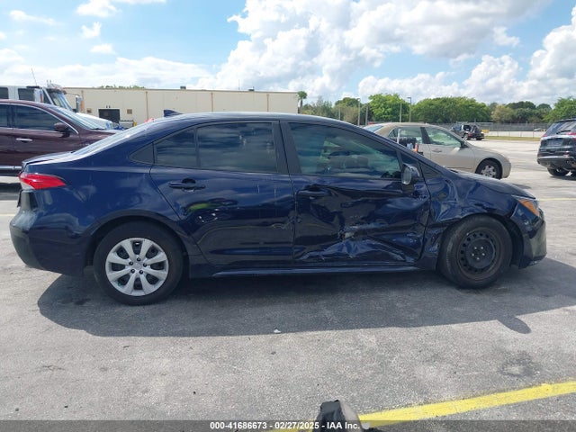 Toyota COROLLA LE 2024 5YFB4MDE7RP094598 Image 13