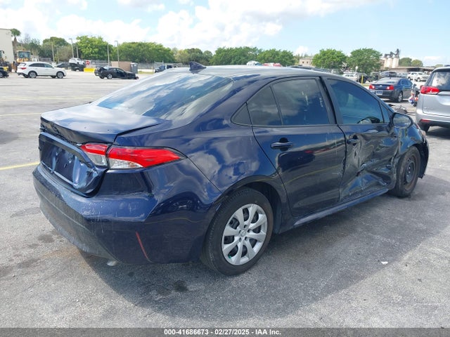 Toyota COROLLA LE 2024 5YFB4MDE7RP094598 Image 4