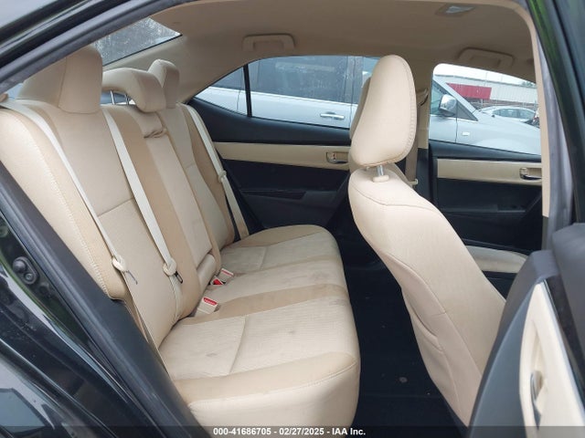 2T1BURHE2KC202655 Toyota COROLLA LE