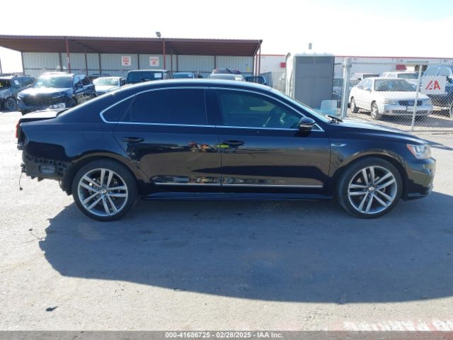 1VWDT7A31HC082161 Volkswagen Passat 1.8t R-line