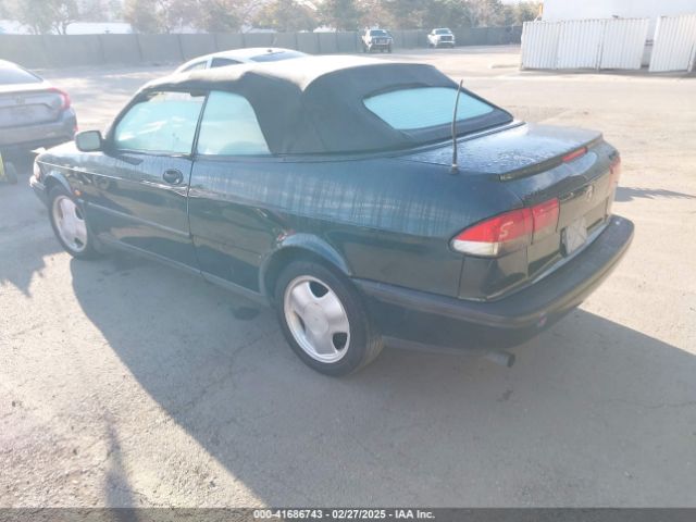 1995 SAAB 900 YS3DF75NXS7001088 Photo 2