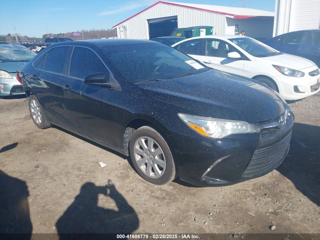 2016 4T4BF1FK9GR555815 main image