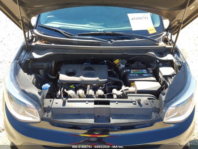 KNDJN2A27J7505284 KIA Soul