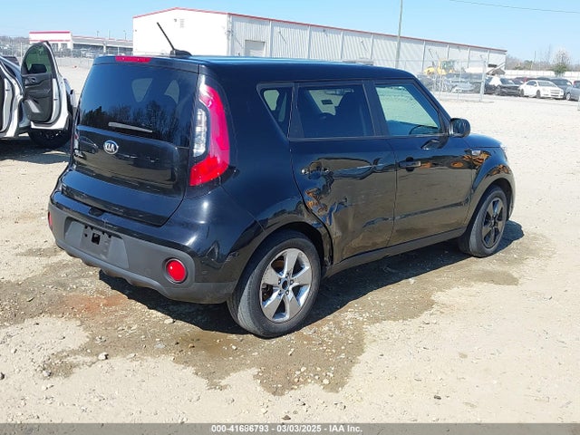 KNDJN2A27J7505284 KIA Soul