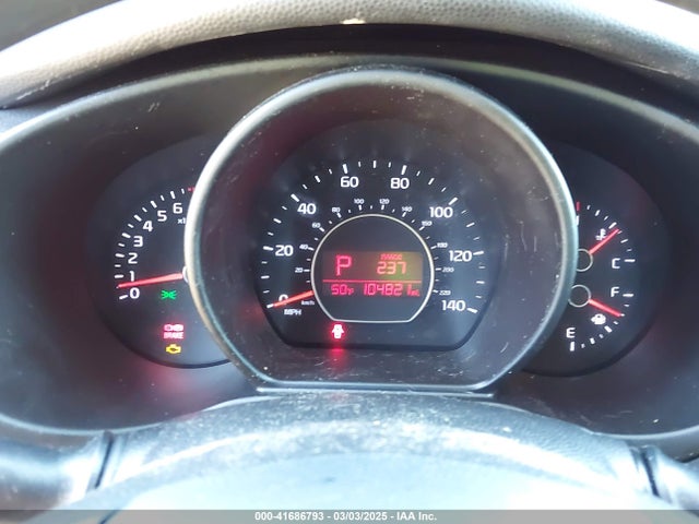 KNDJN2A27J7505284 KIA Soul