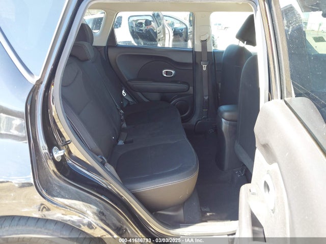 KNDJN2A27J7505284 KIA Soul