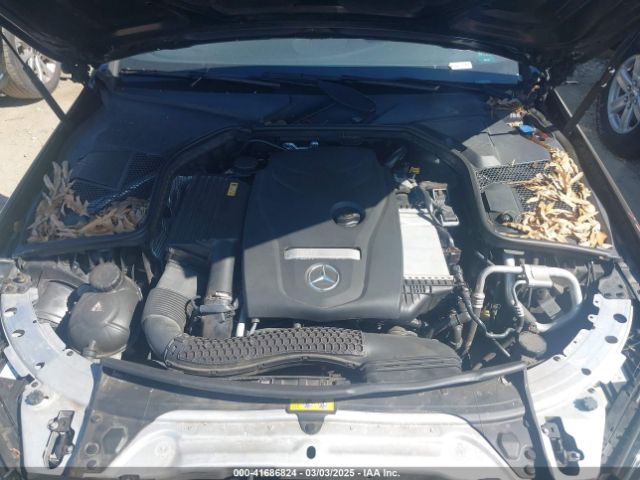 WDDWJ4JBXHF438991 Mercedes-Benz C 300