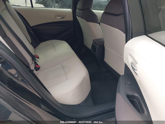 JTDEPRAE5LJ081706 Toyota COROLLA LE